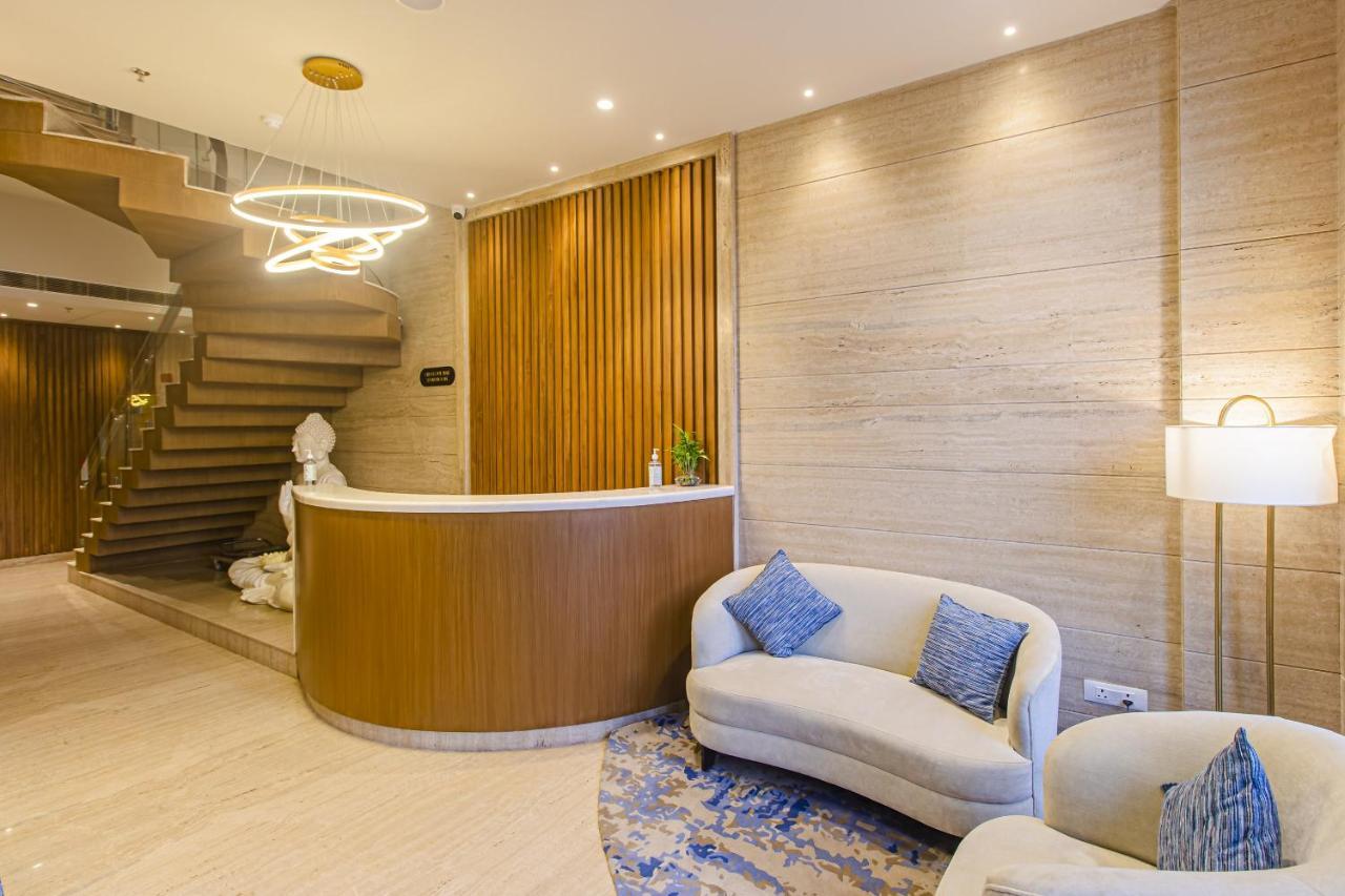 The Cove Wing Hotel Panchkula Exterior photo